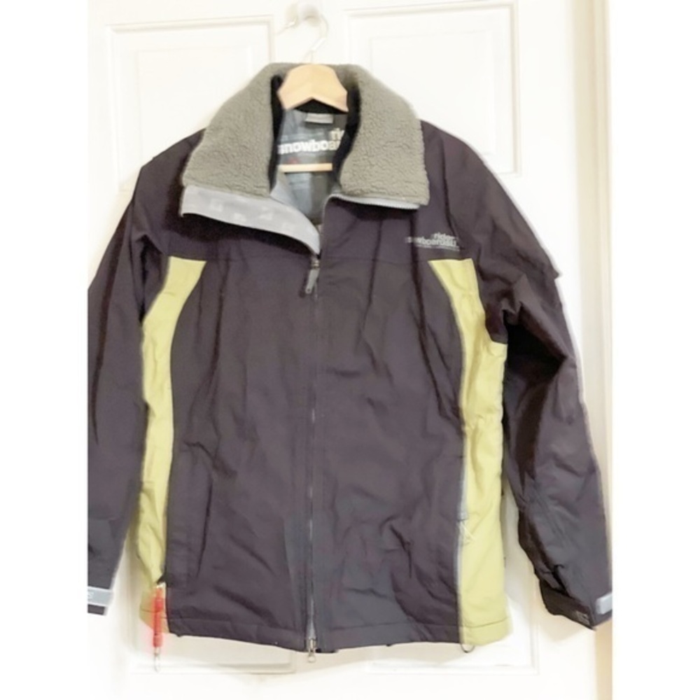 Ride Snowboards MTNdry Series Snowboarding Ski Women’s Jacket